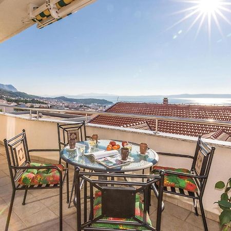 Amazing Apartment In Makarska With Wifi Extérieur photo